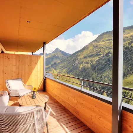 Alpenstolz Damuels Haus 4 - Stilvoll Urlauben In Den Bergen Apartment Exterior photo