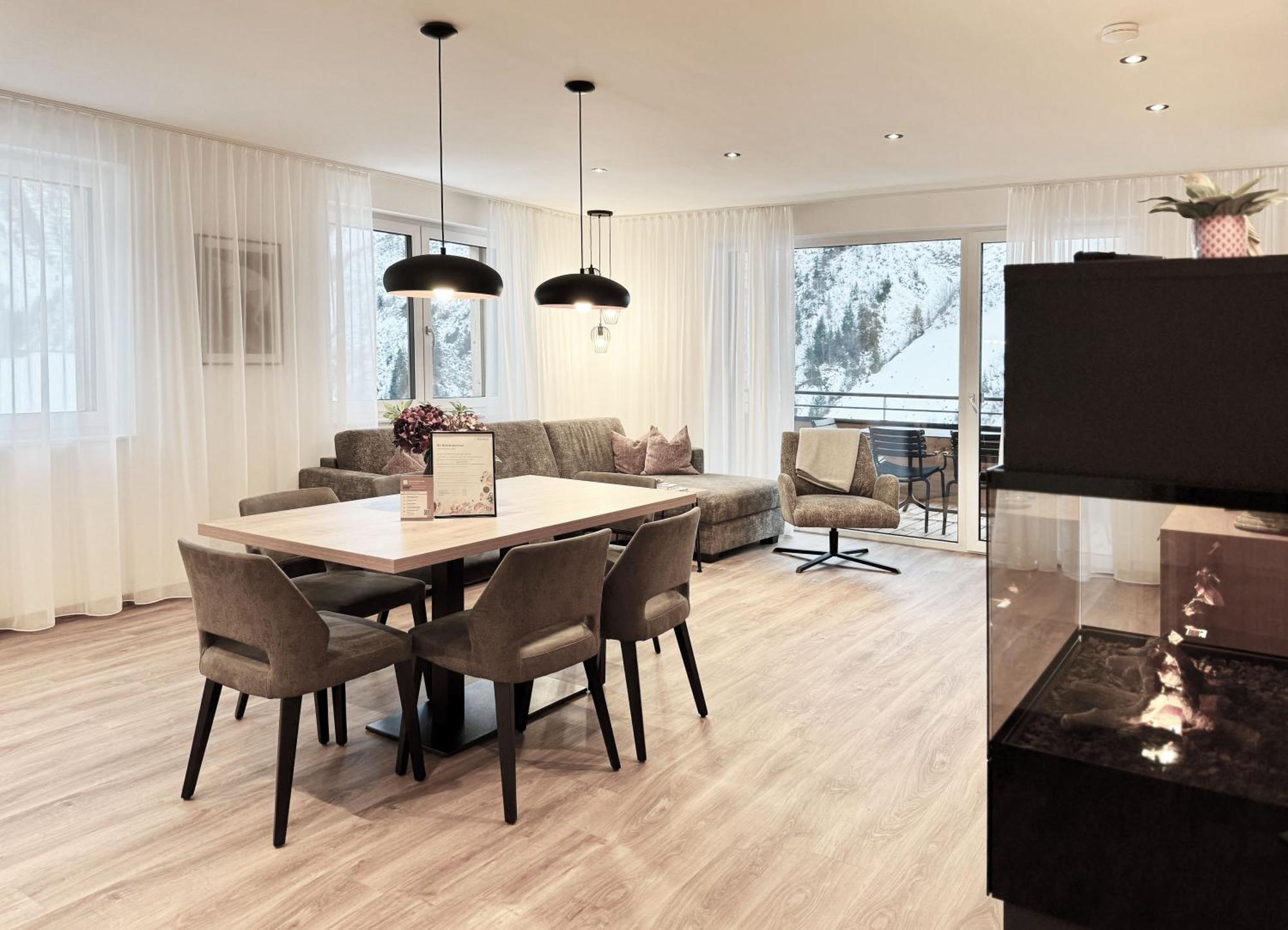 Alpenstolz Haus 4 - Stilvoll Urlauben In Den Bergen Apartment *